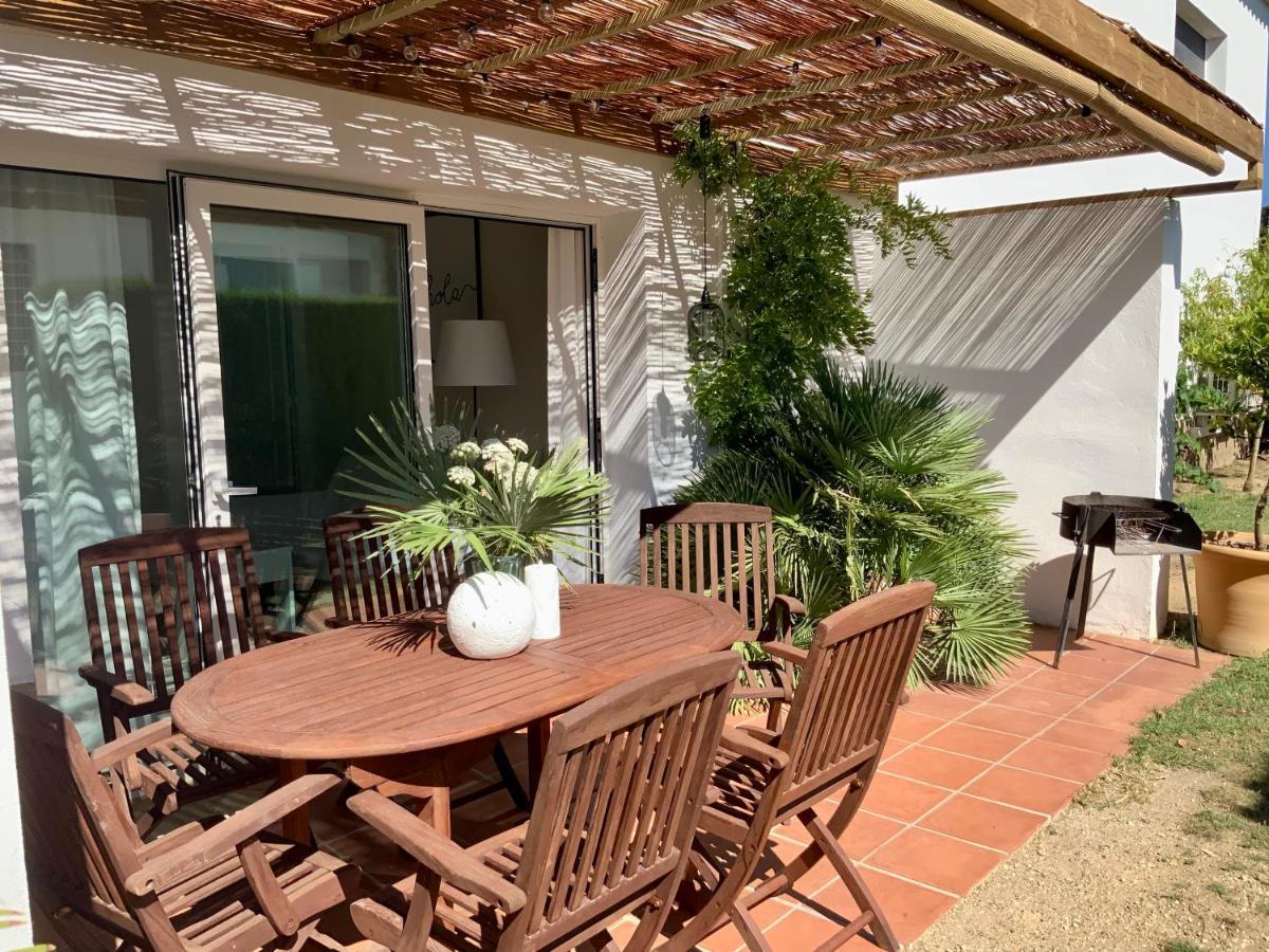Coll, Terrace & Pool Appartement